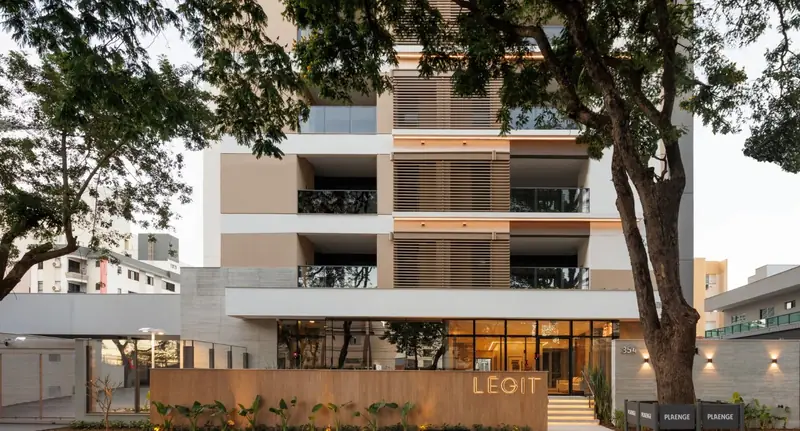 Légit by Plaenge